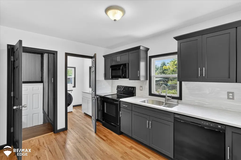5233 Pratt Road Hadley Township MI 48455