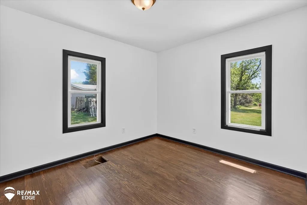 5233 Pratt Road Hadley Township MI 48455