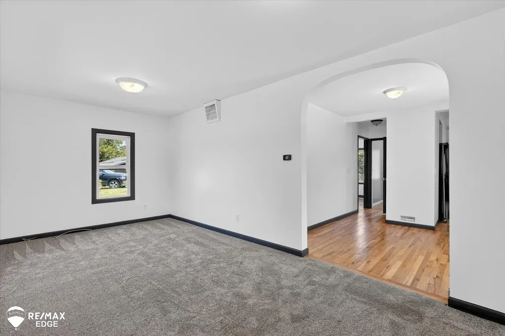 5233 Pratt Road Hadley Township MI 48455