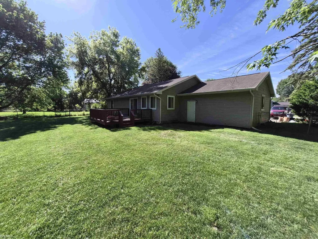 1282 Arrowhead Drive Burton City MI 48509