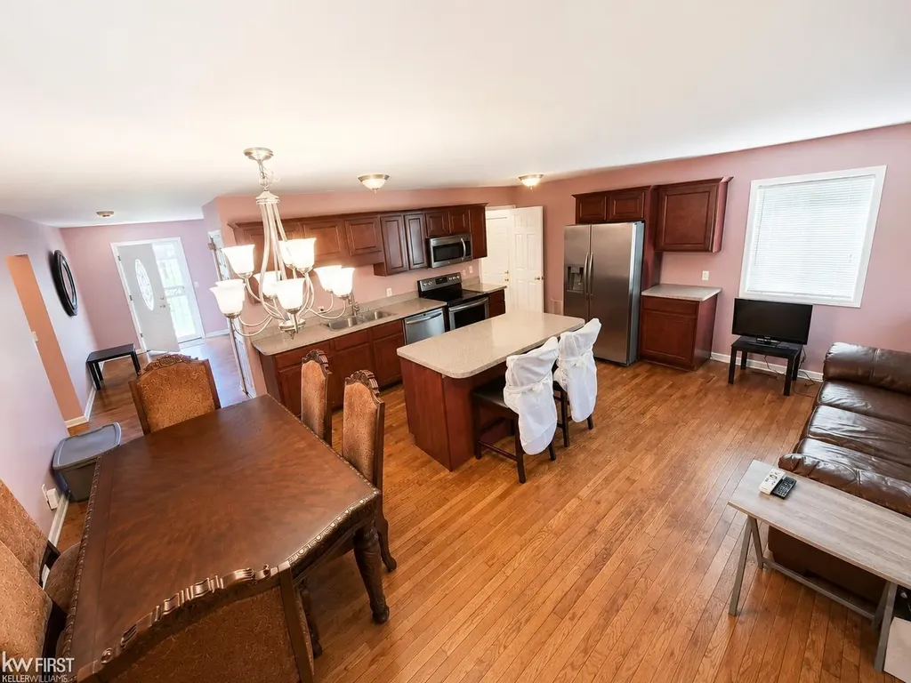1282 Arrowhead Drive Burton City MI 48509