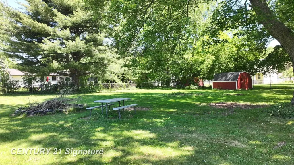 4468 Stacy Court Vienna Charter Township MI 48420