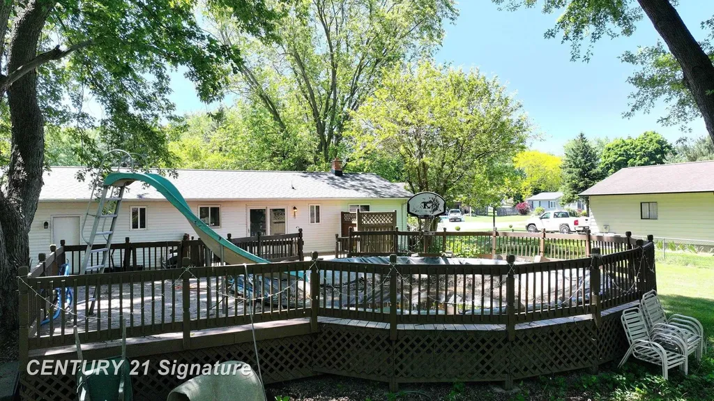 4468 Stacy Court Vienna Charter Township MI 48420