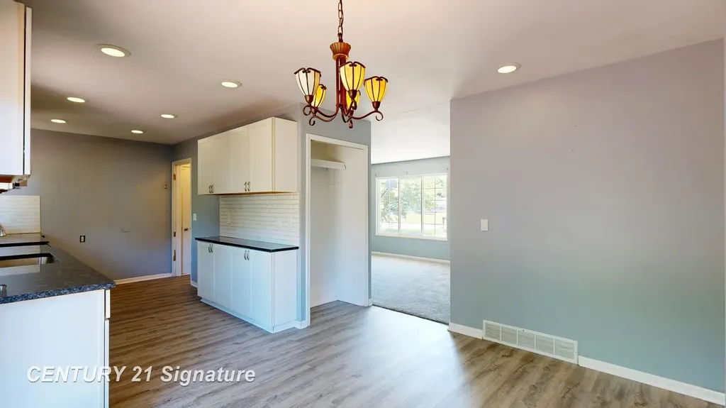 4468 Stacy Court Vienna Charter Township MI 48420