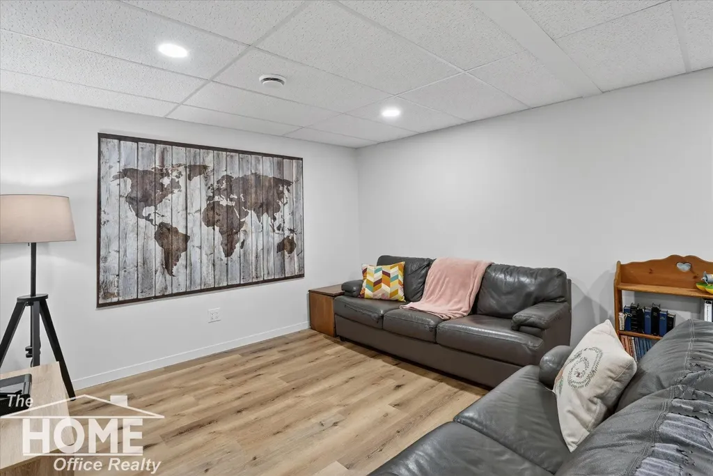 10975 E Grand River Avenue Danby Township MI 48875