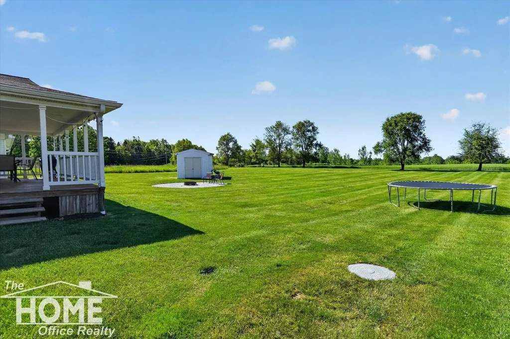 10975 E Grand River Avenue Danby Township MI 48875