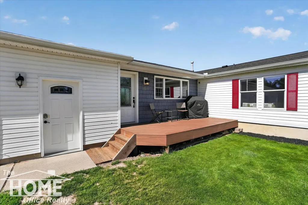 10975 E Grand River Avenue Danby Township MI 48875