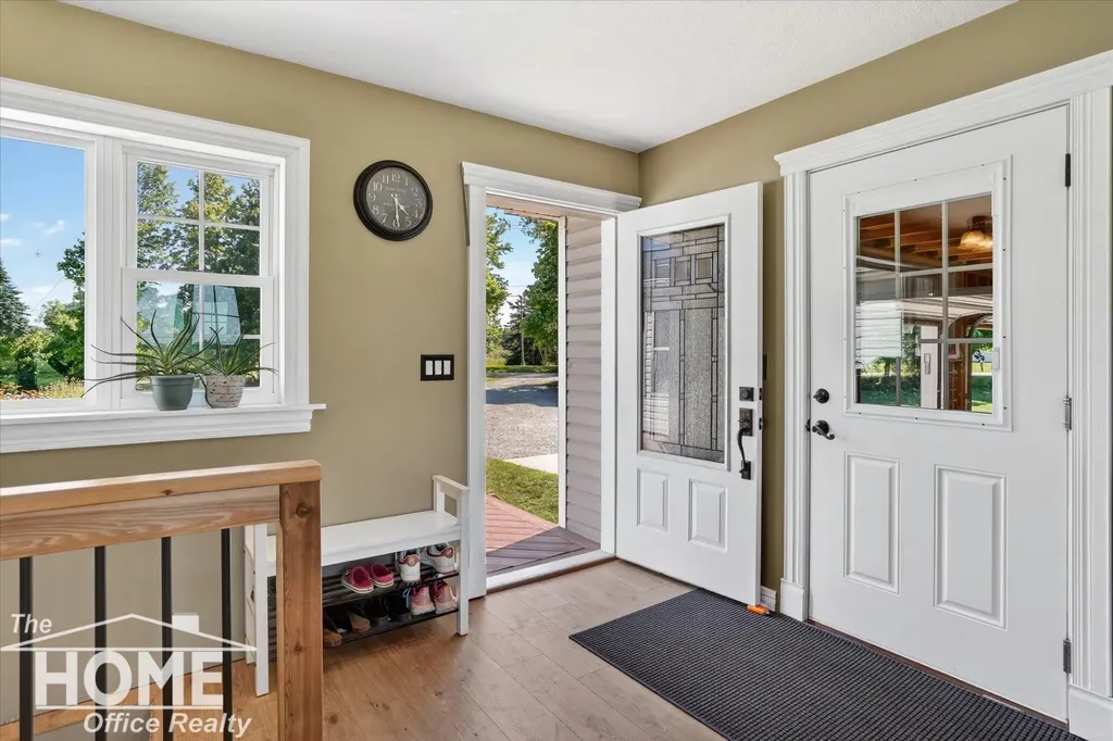 10975 E Grand River Avenue Danby Township MI 48875