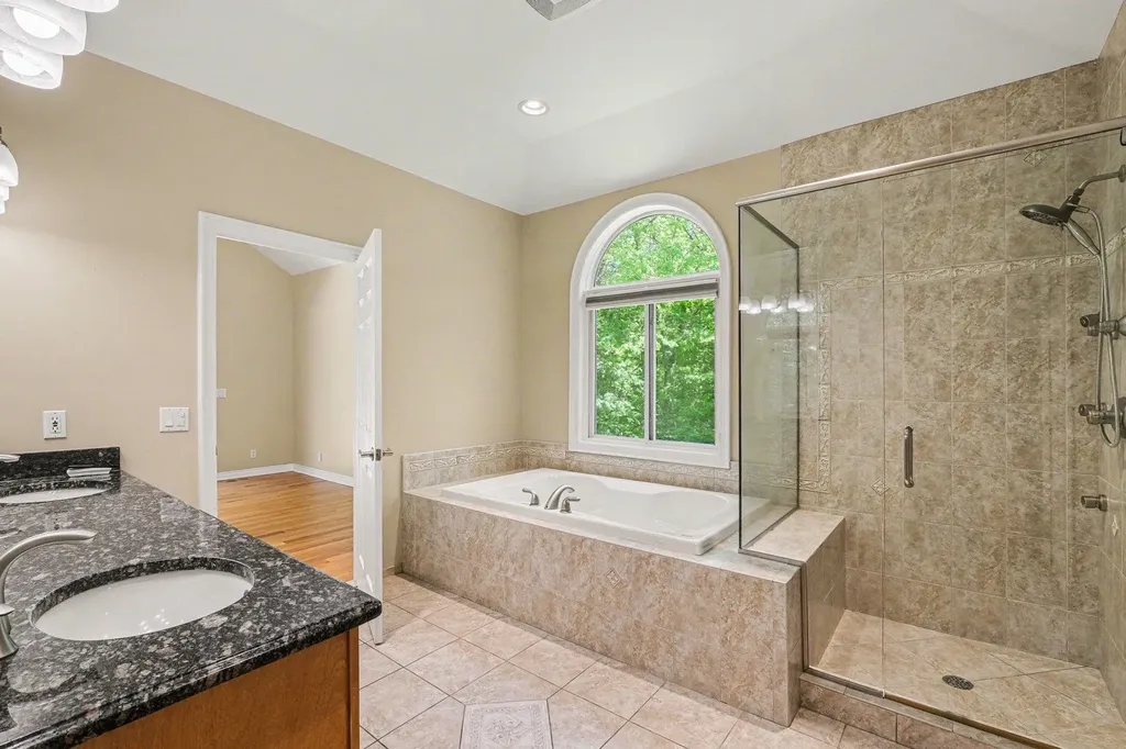15600 Pine Ridge Drive Groveland Township MI 48442