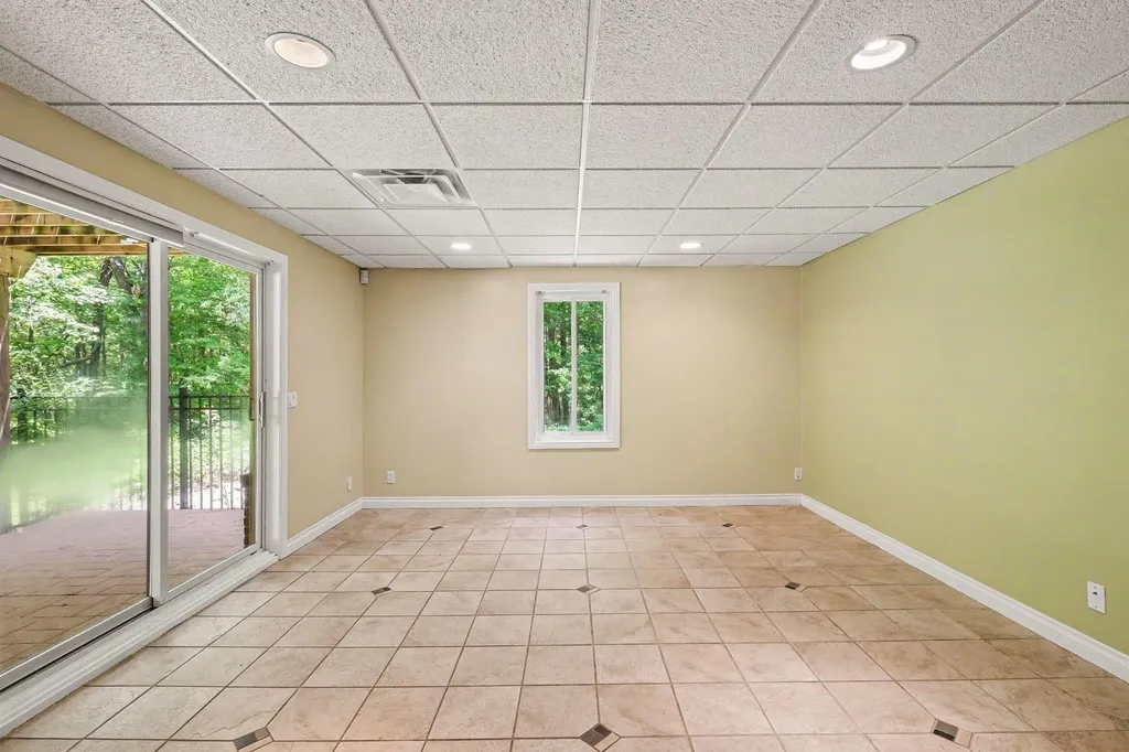 15600 Pine Ridge Drive Groveland Township MI 48442