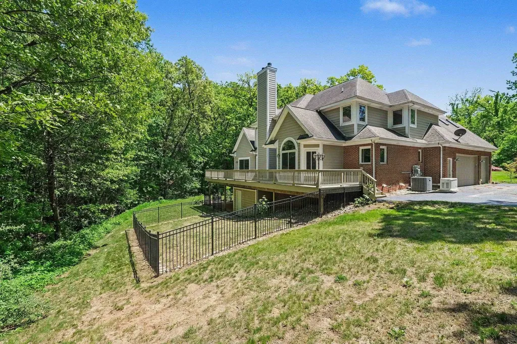 15600 Pine Ridge Drive Groveland Township MI 48442