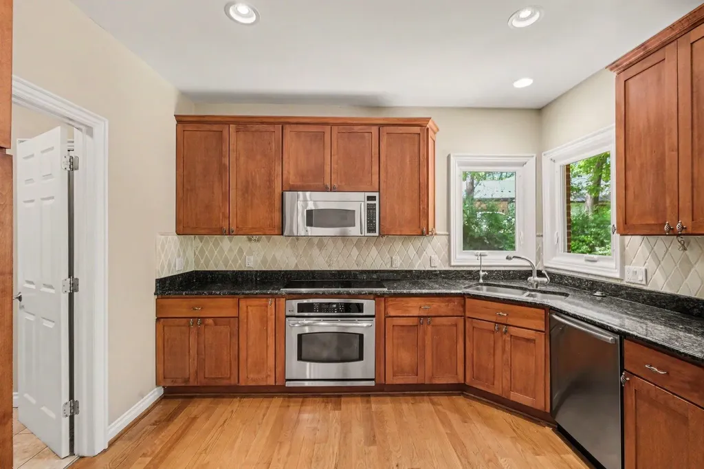 15600 Pine Ridge Drive Groveland Township MI 48442
