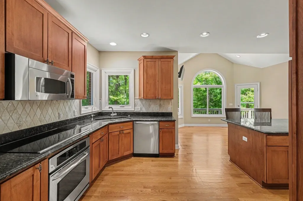 15600 Pine Ridge Drive Groveland Township MI 48442
