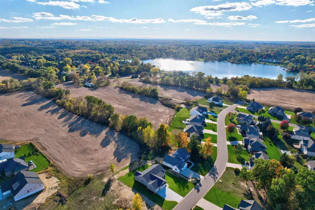 4341 Stepping Stone Lane Fenton Charter Township MI 48430