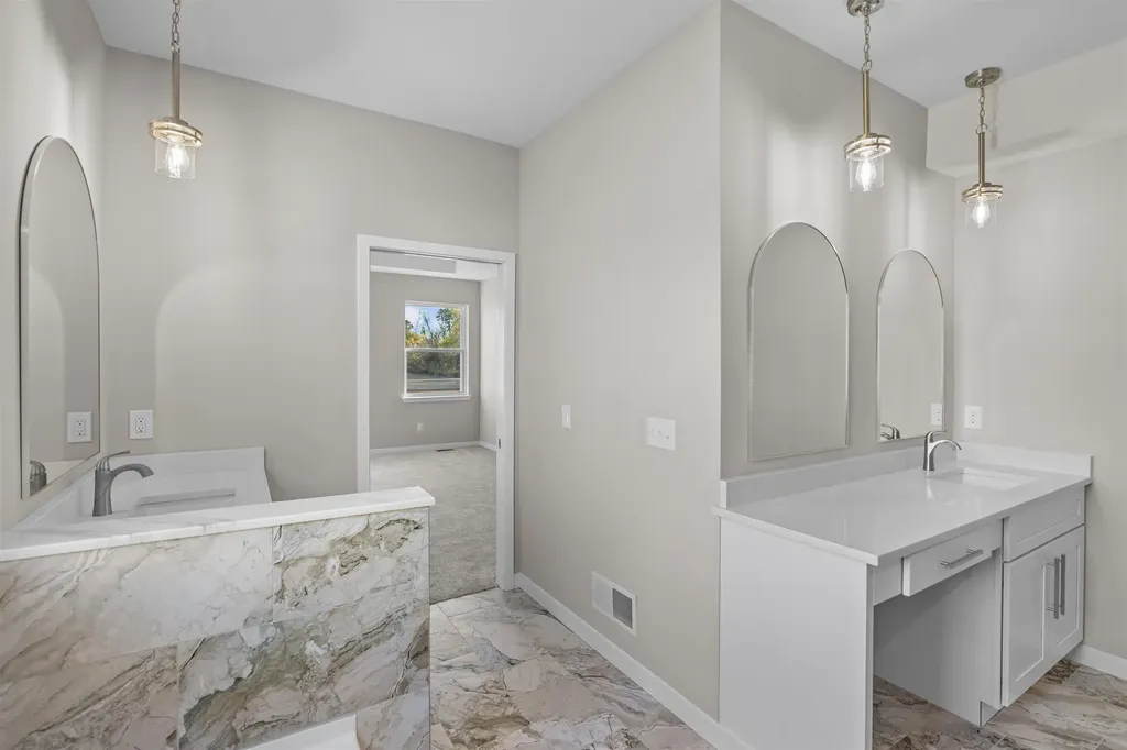 4341 Stepping Stone Lane Fenton Charter Township MI 48430