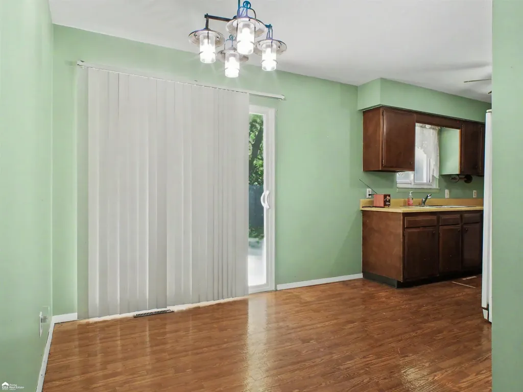 3345 Linger Lane Street Bridgeport Charter Township MI 48601