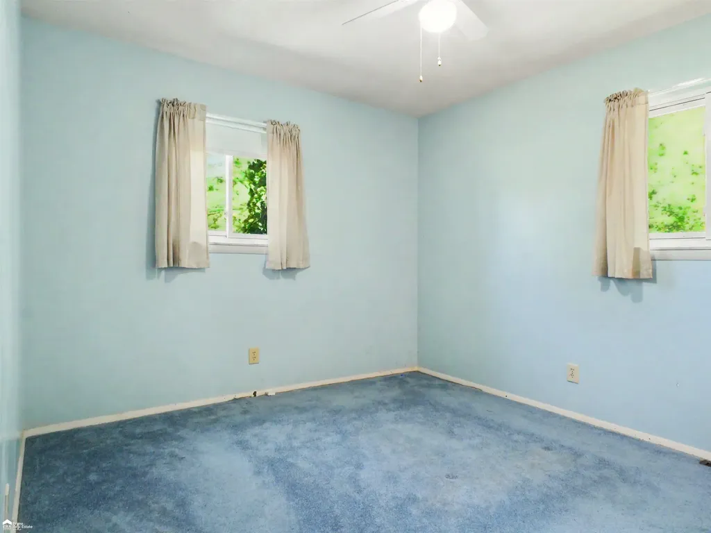 3345 Linger Lane Street Bridgeport Charter Township MI 48601