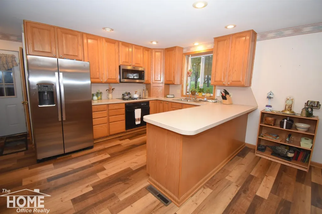 1910 Lake Court Bennington Township MI 48867