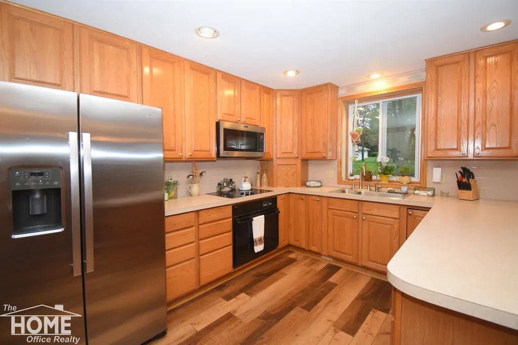 1910 Lake Court Bennington Township MI 48867