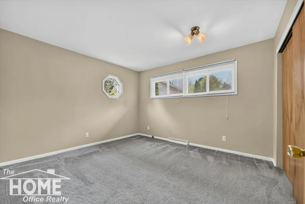 1910 Lake Court Bennington Township MI 48867