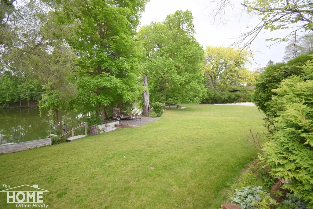 1910 Lake Court Bennington Township MI 48867