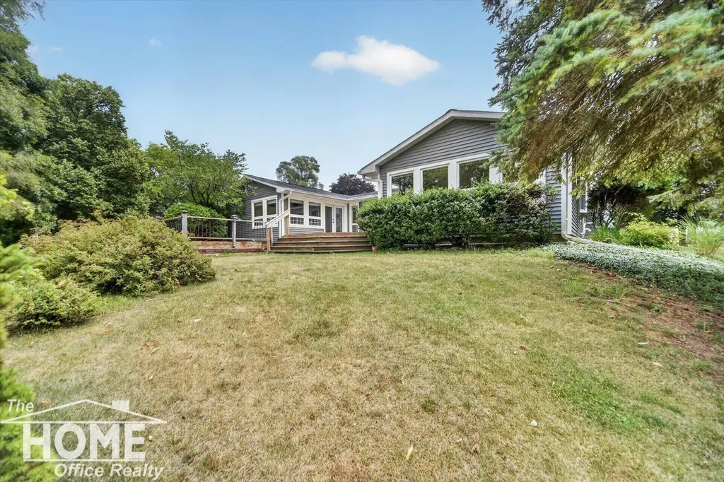 1910 Lake Court Bennington Township MI 48867