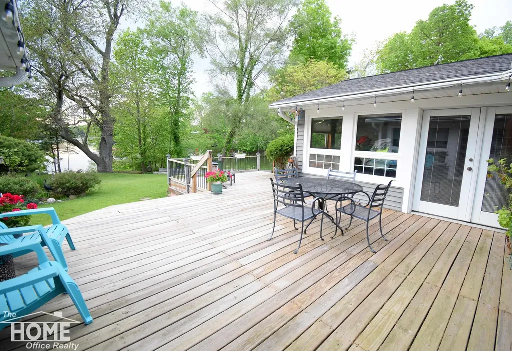 1910 Lake Court Bennington Township MI 48867