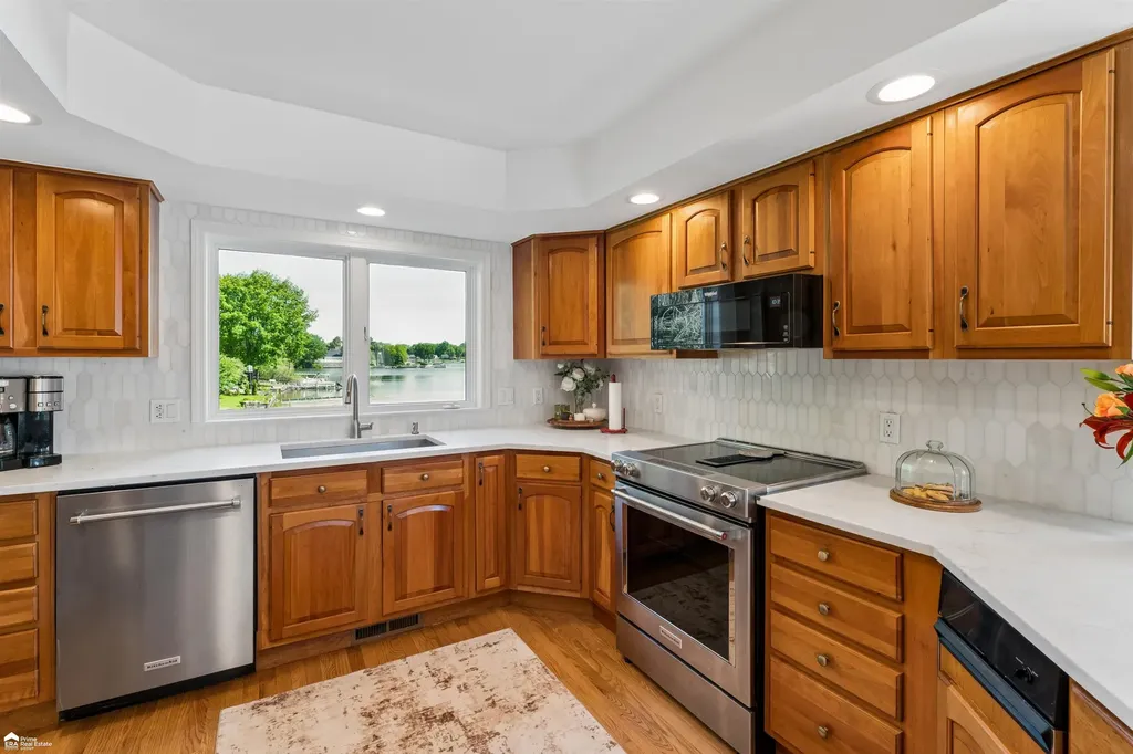3123 Lake Hill Drive Hadley Township MI 48455