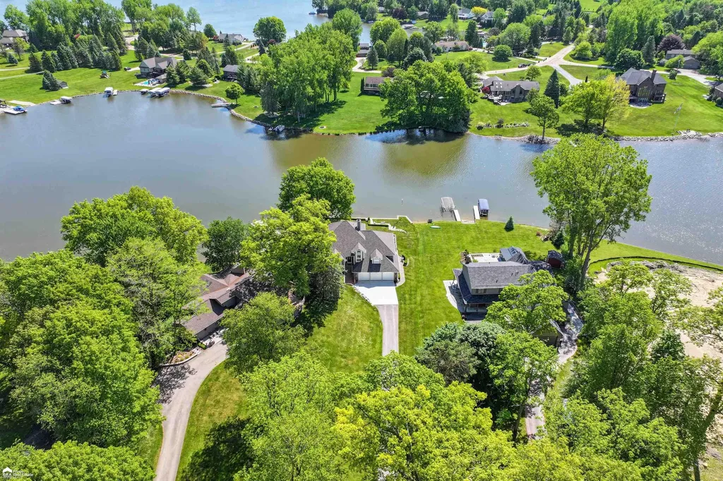 3123 Lake Hill Drive Hadley Township MI 48455