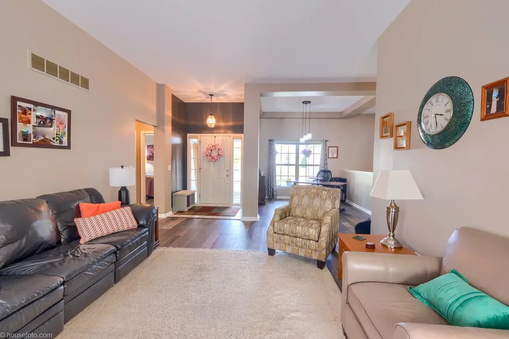 4211 Maplewood Meadows Avenue Grand Blanc City MI 48439
