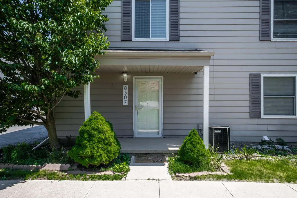 8307 Camelot Court Genesee Charter Township MI 48458