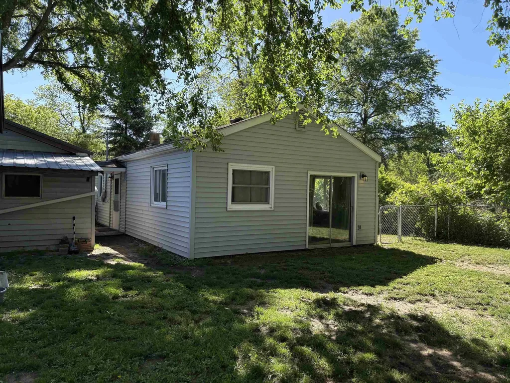 8764 Washington Street Taymouth Township MI 48415