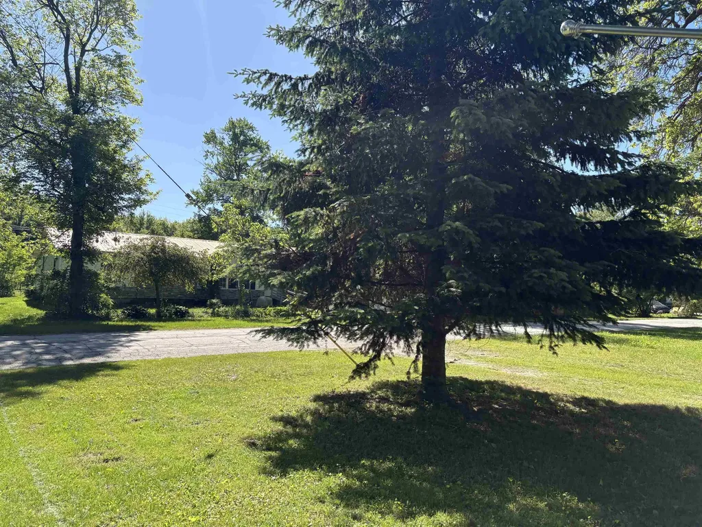 8764 Washington Street Taymouth Township MI 48415