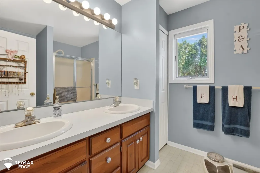 2331 Valley Vista Drive Davison Township MI 48423