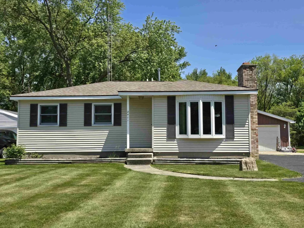 2411 Cheryl Ann Drive Burton City MI 48519