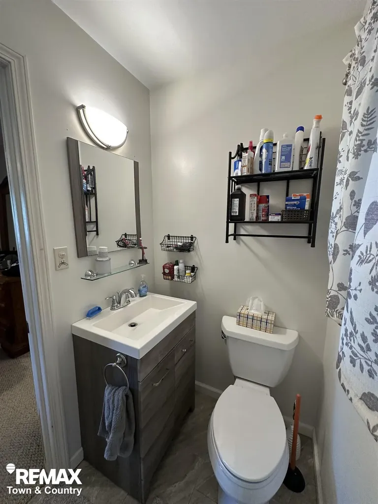 520 Sunnyside Drive Flushing City MI 48433