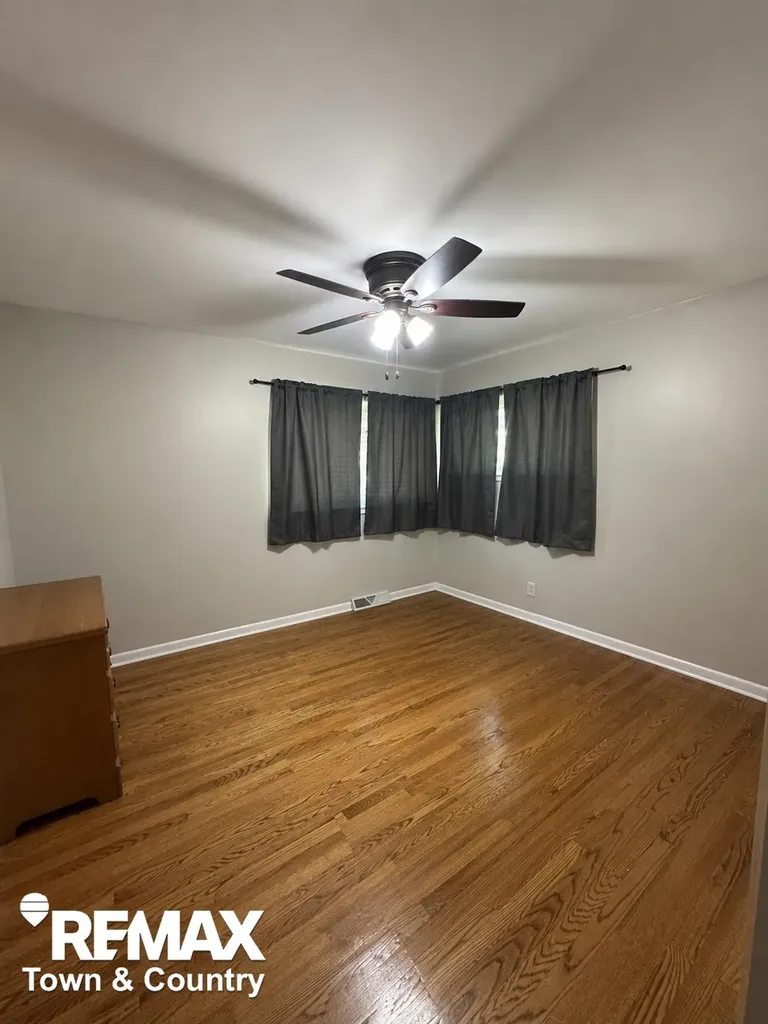 520 Sunnyside Drive Flushing City MI 48433