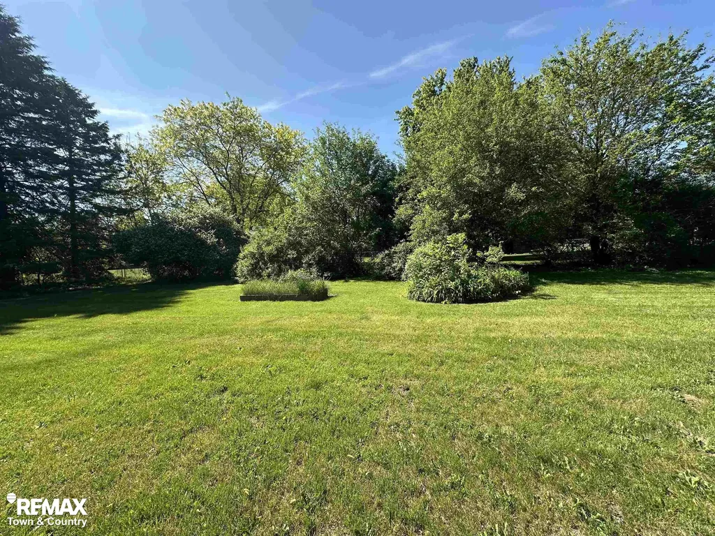 520 Sunnyside Drive Flushing City MI 48433