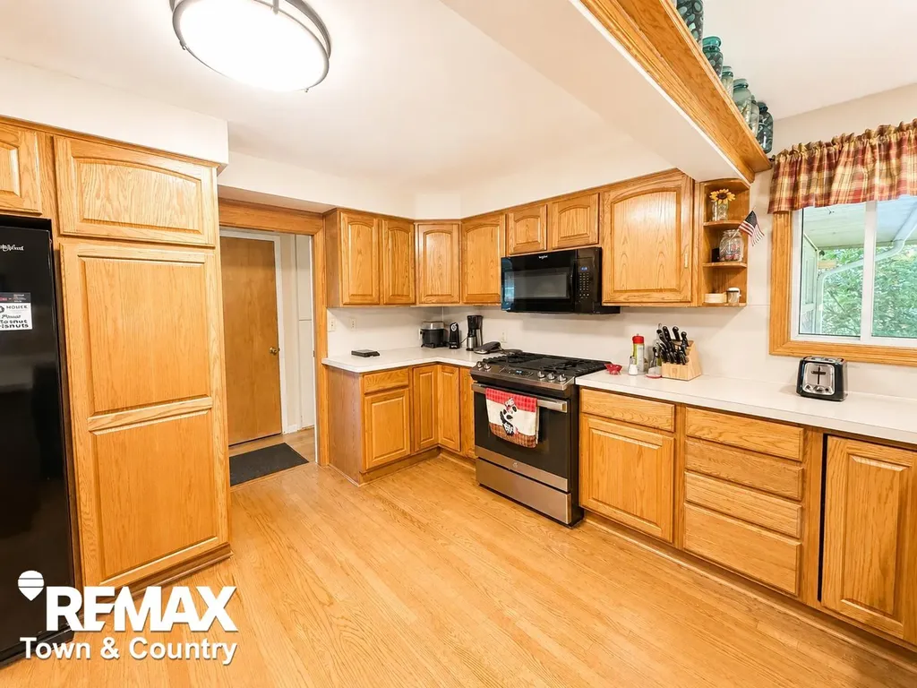 520 Sunnyside Drive Flushing City MI 48433