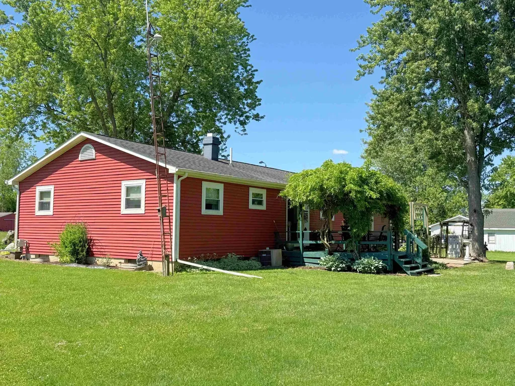 2083 Carrier Drive Genesee Charter Township MI 48458