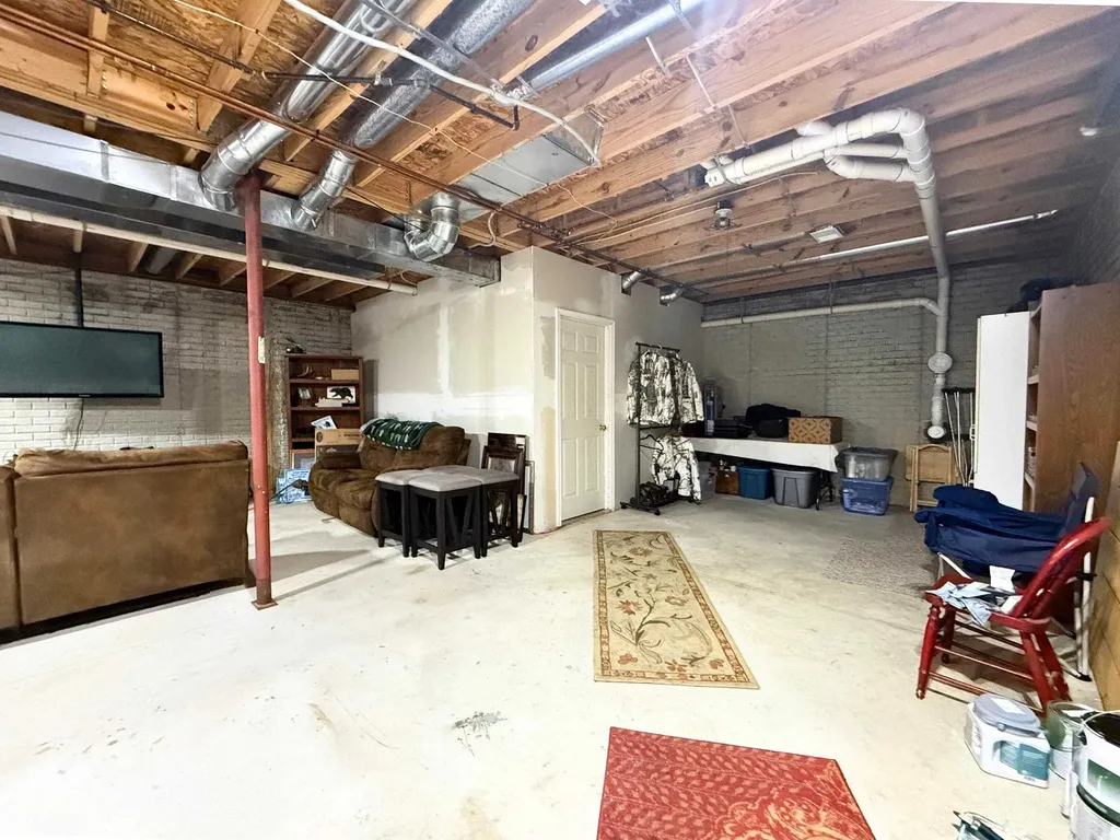 2091 Carrier Drive Genesee Charter Township MI 48458
