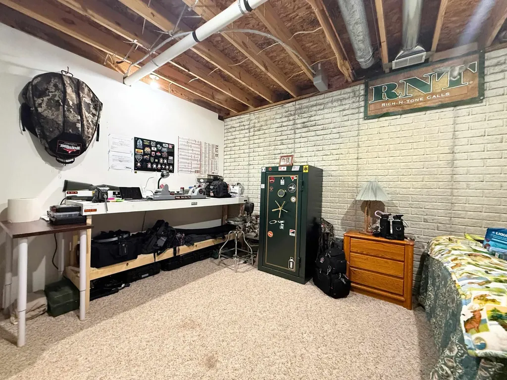 2091 Carrier Drive Genesee Charter Township MI 48458
