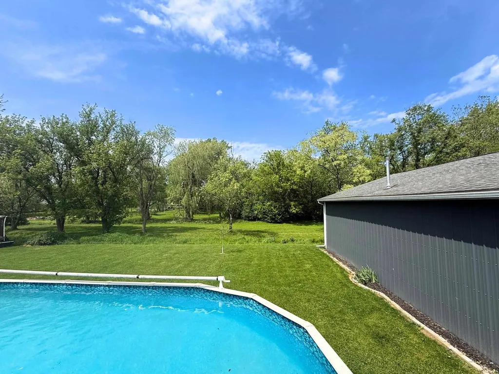 2091 Carrier Drive Genesee Charter Township MI 48458