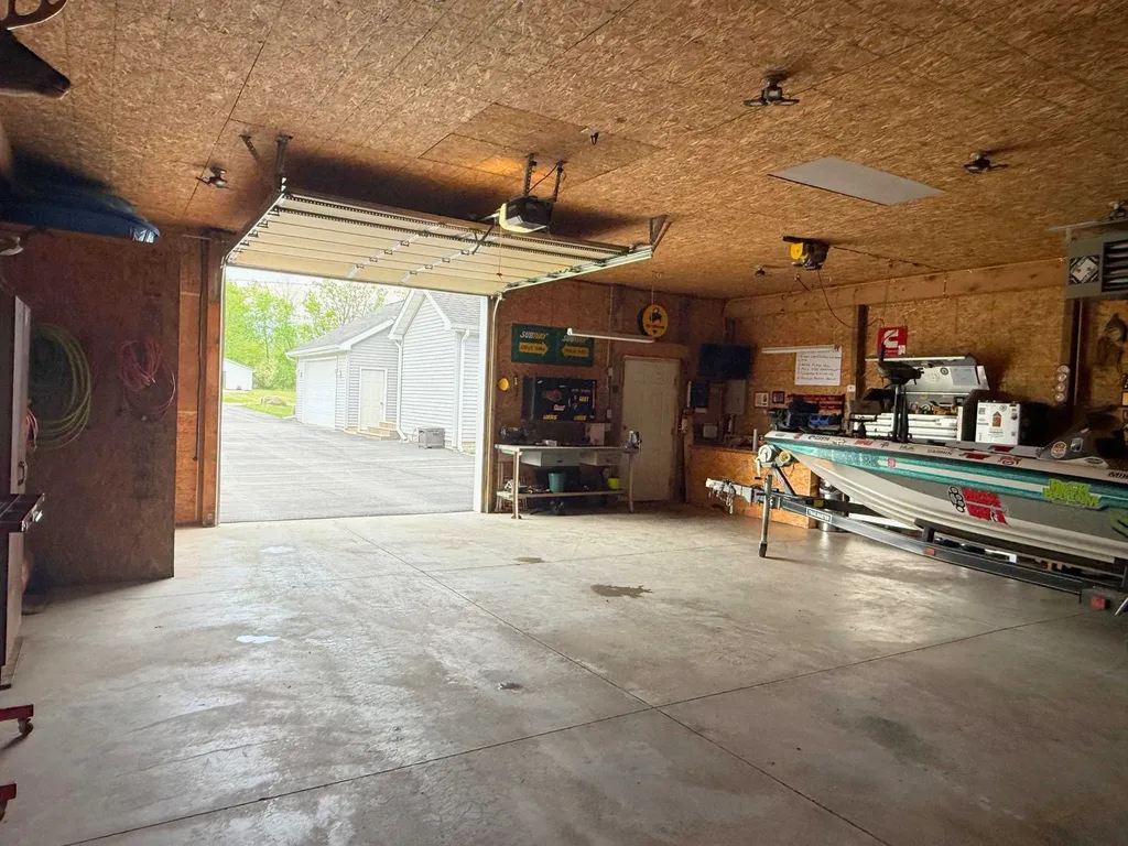 2091 Carrier Drive Genesee Charter Township MI 48458