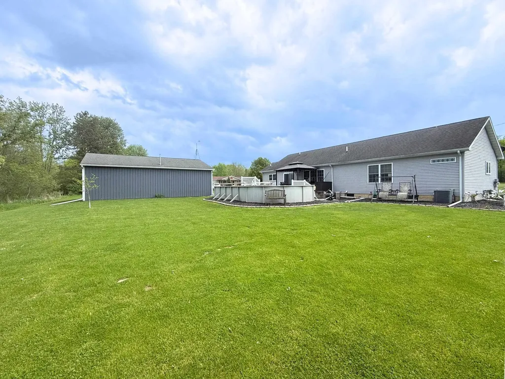 2091 Carrier Drive Genesee Charter Township MI 48458