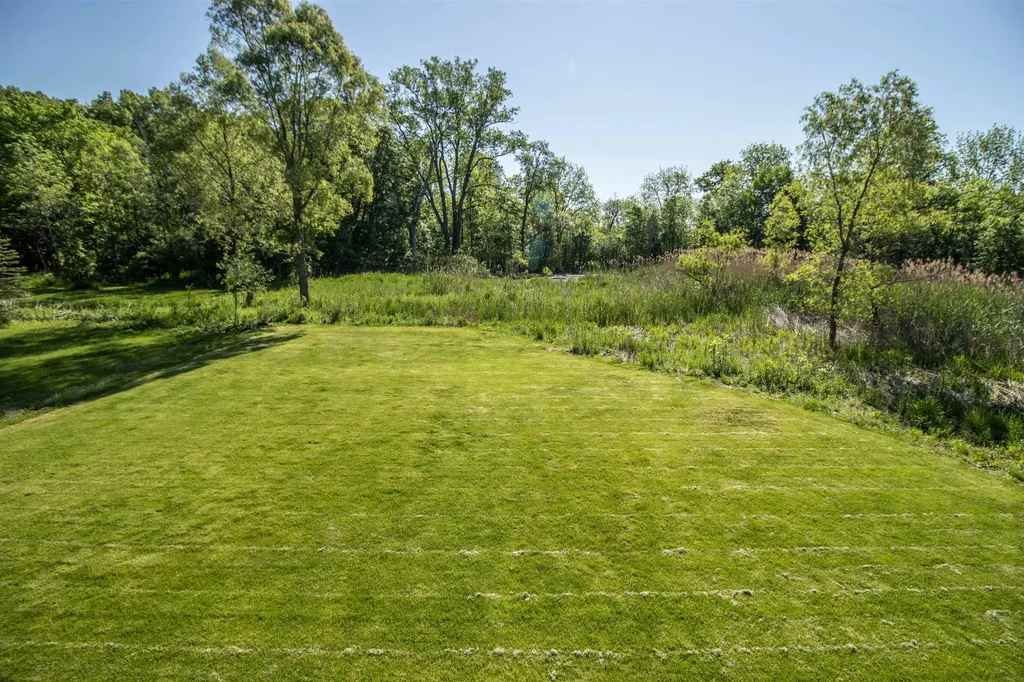 13043 Stony Brook Pass Fenton Charter Township MI 48451