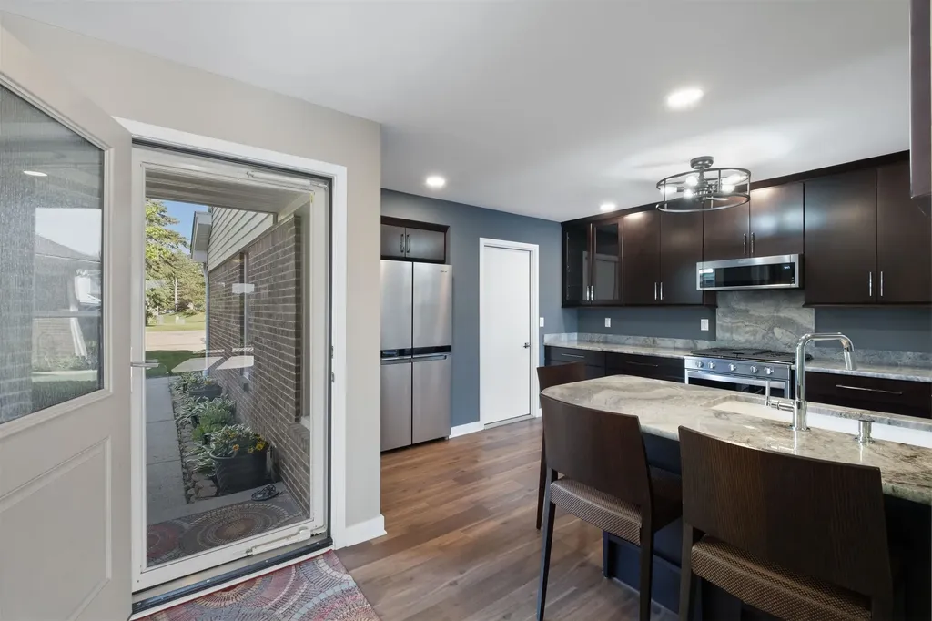 674 Summit Ridge Drive Milford Village MI 48381