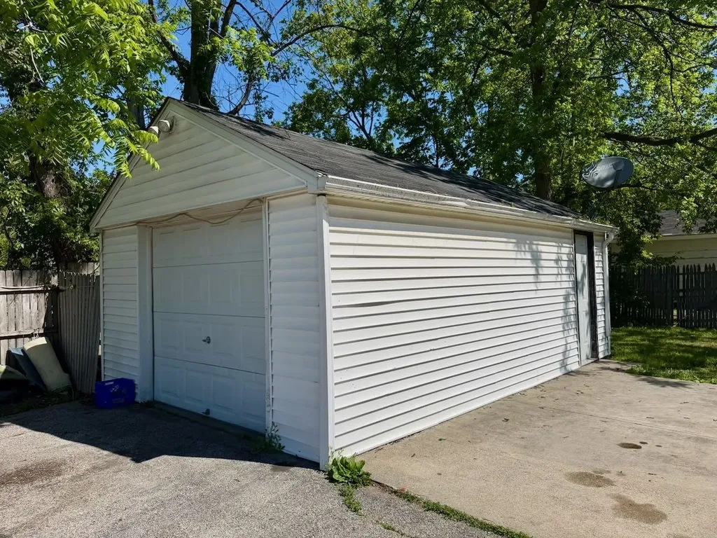 1404 Monroe Street Saginaw City MI 48602