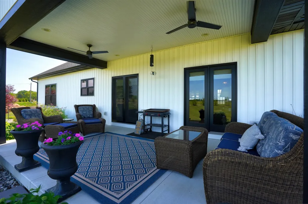 184 Queens Creek Drive Frankenmuth City MI 48734