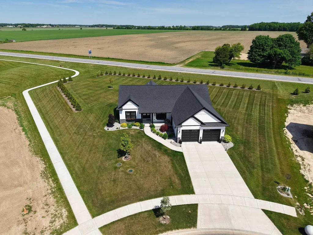 184 Queens Creek Drive Frankenmuth City MI 48734